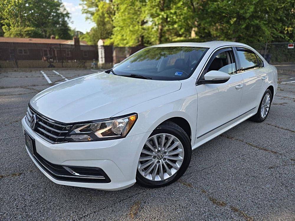 2017 Volkswagen Passat 1.8T SE 4dr Sedan