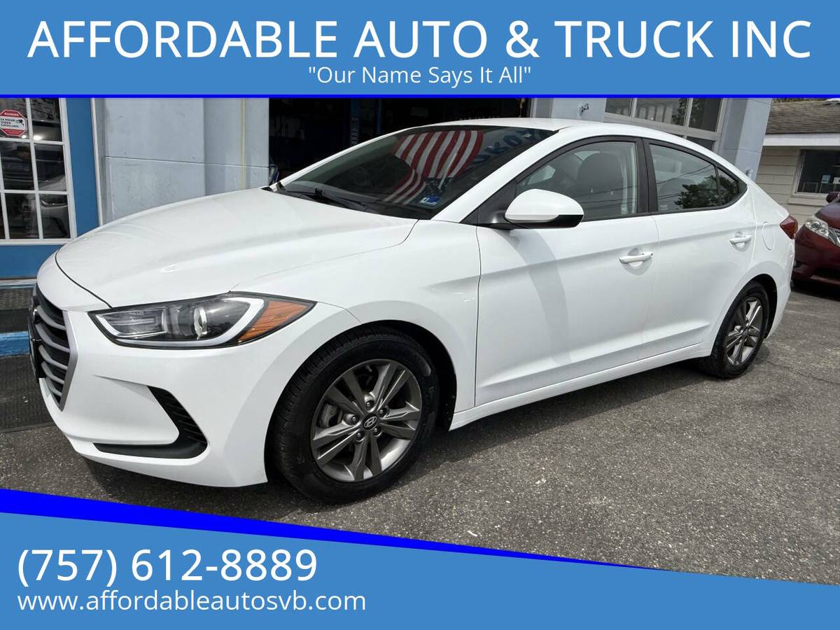 20158 HYUNDAI ELANTRA SEL SEDAN