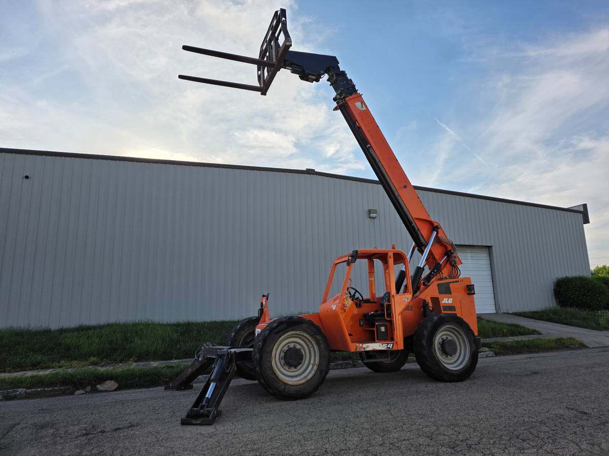 2020 SKYTRAK 10054 10000LB TELEHANDLER HIGH REACH