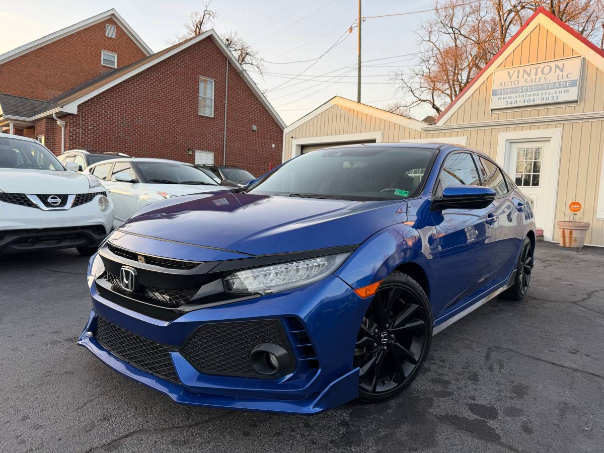 2017 Honda Civic Hatchback Sport TouringNice Carreliable43K