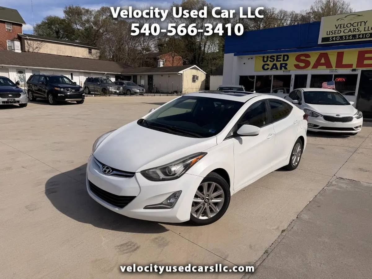 2015 Hyundai Elantra SE