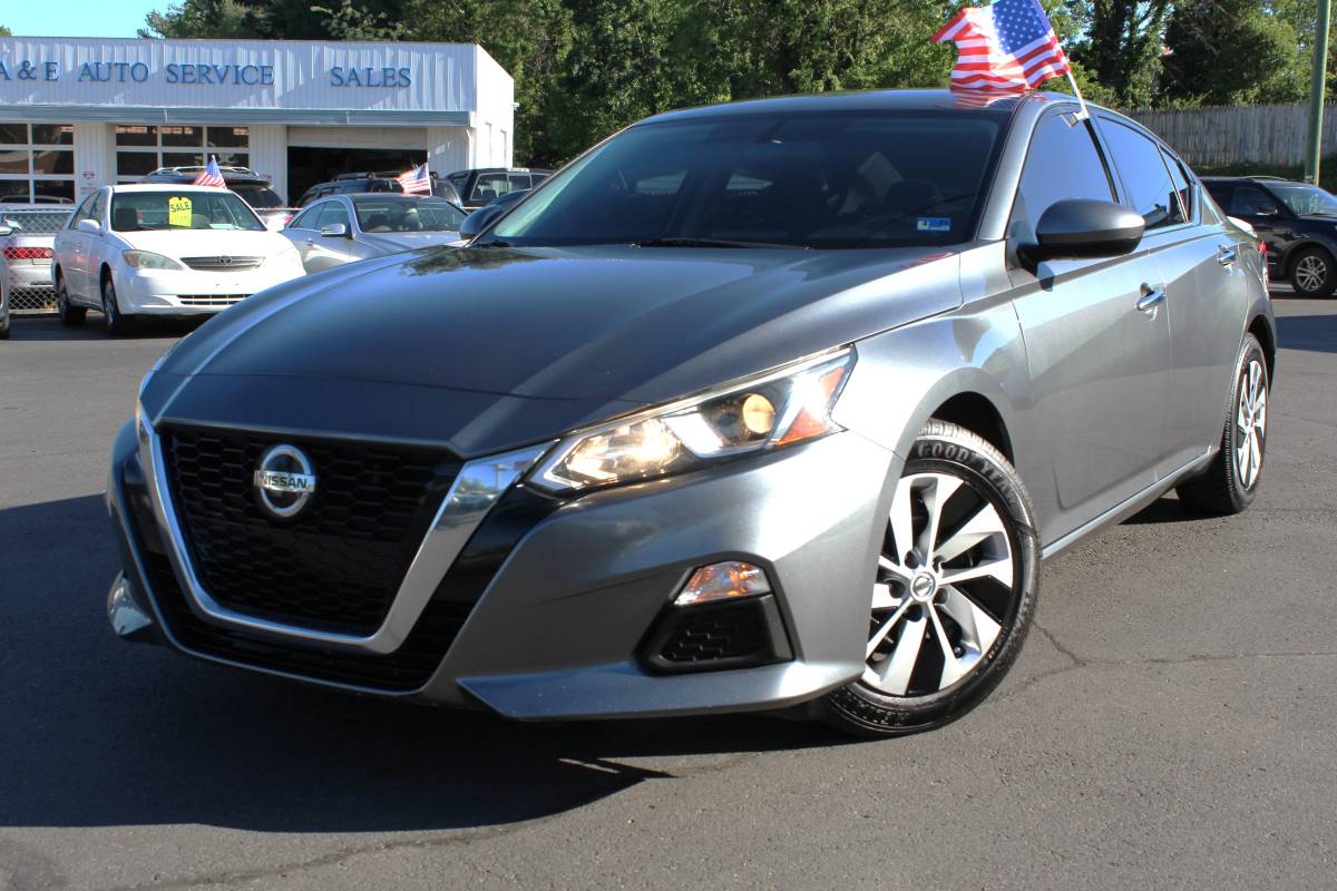 2020 Nissan ALTIMA 2.5 Excellent Condition with 90 Day Warranty
