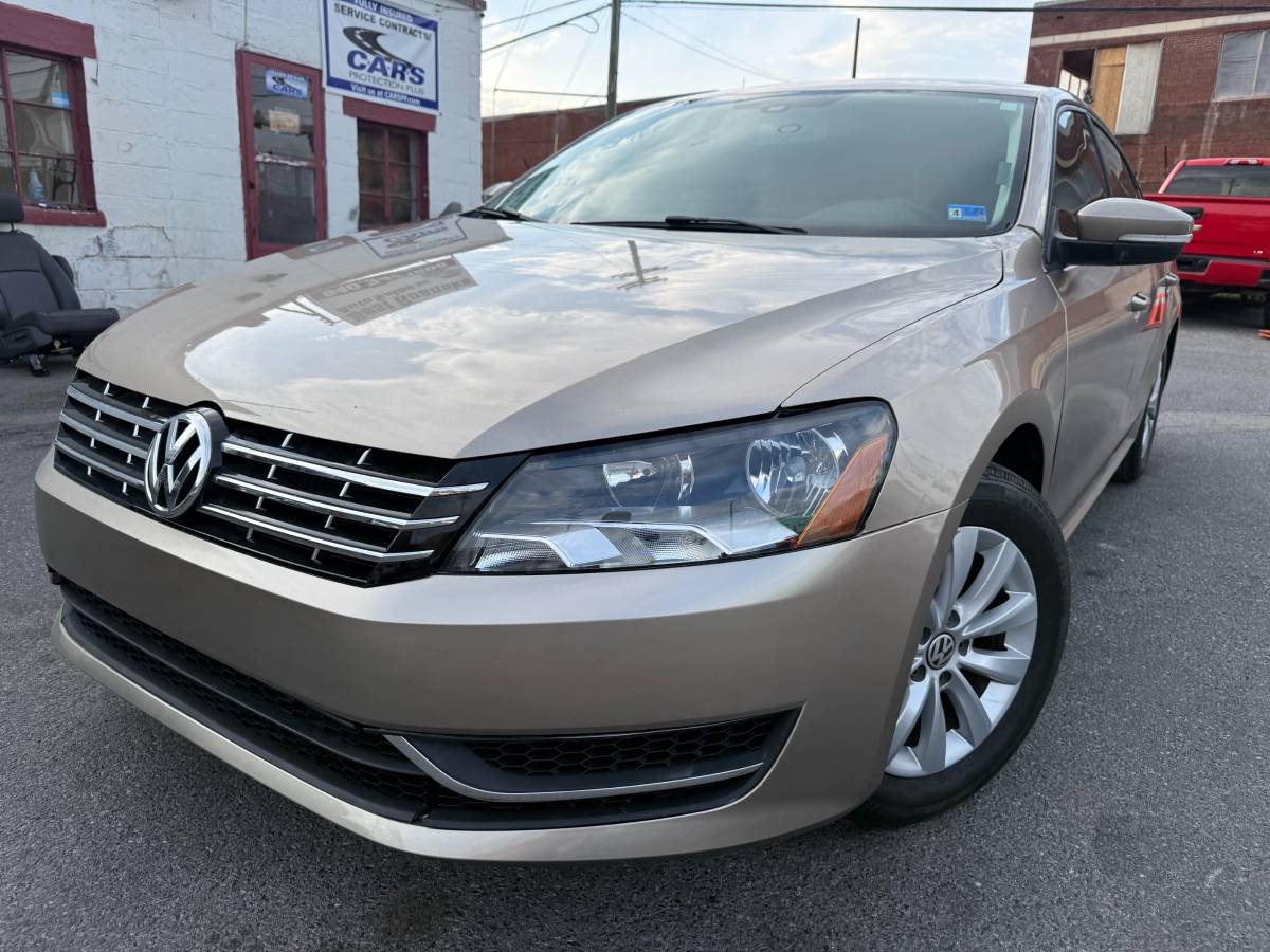 2015 VW Passat S Clean title, Cold AC & Low Price