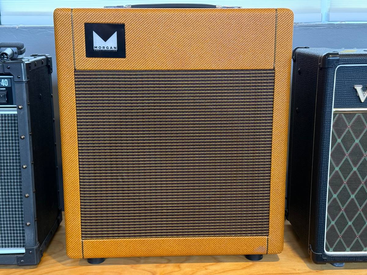 Morgan JS-12 WITH ROAD CASE