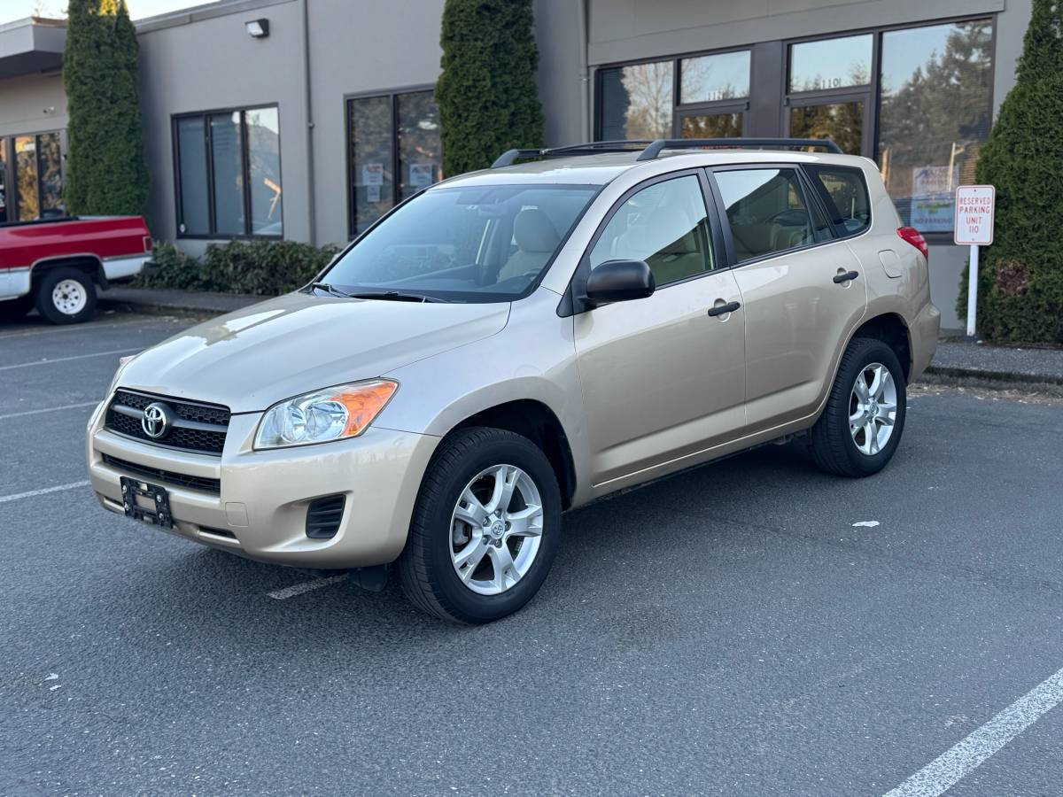 2010 Toyota RAV4, 199K Miles, Clean Title