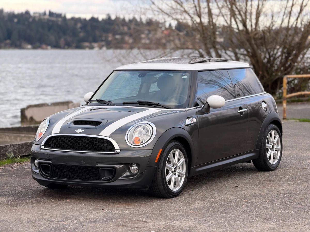 2013 Mini Cooper S 50k miles AUTOMATIC Hatchback