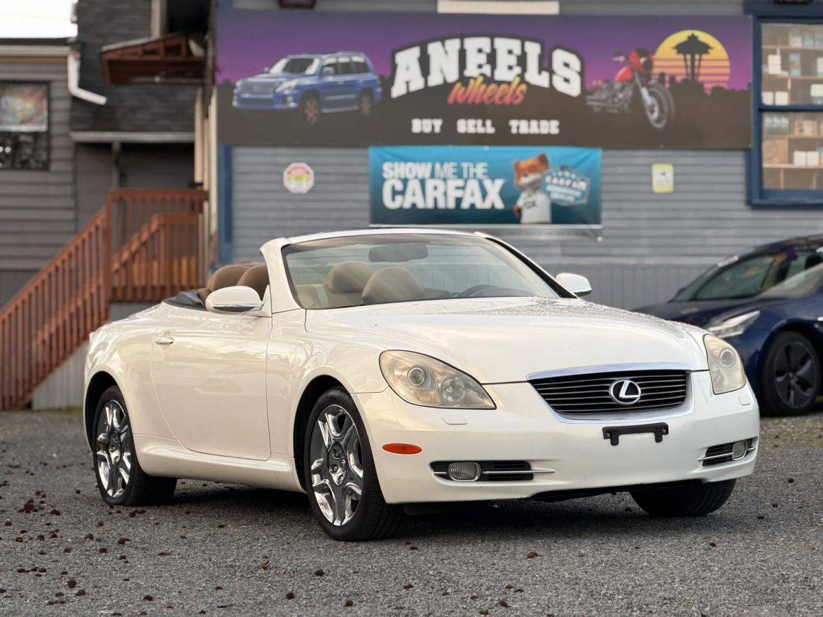 2006 Lexus SC 430 131k miles (water pump 90k service done) Clean title