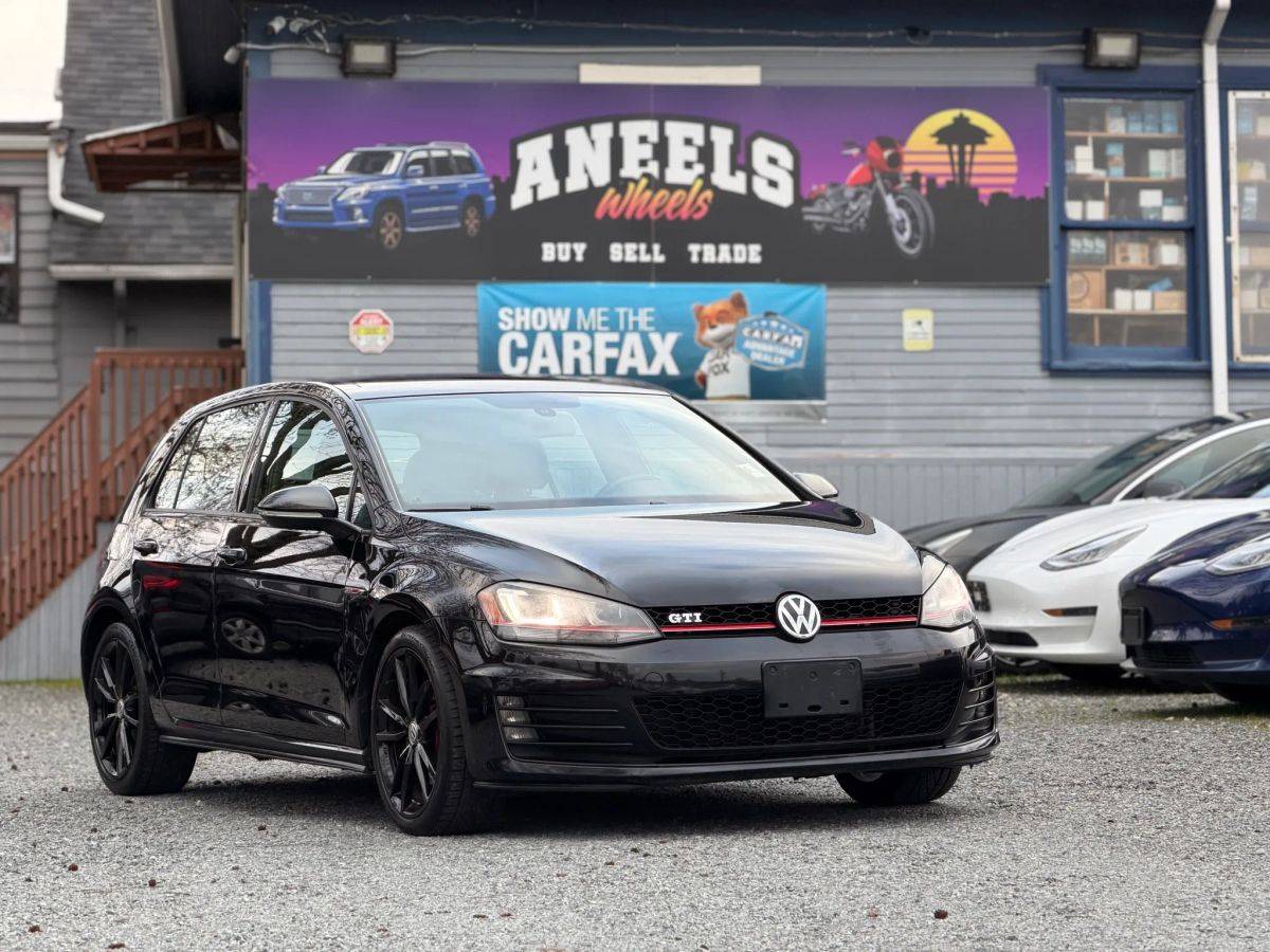 2015 Volkswagen Golf GTI SE 88k miles AUTOMATIC (Clean Title)