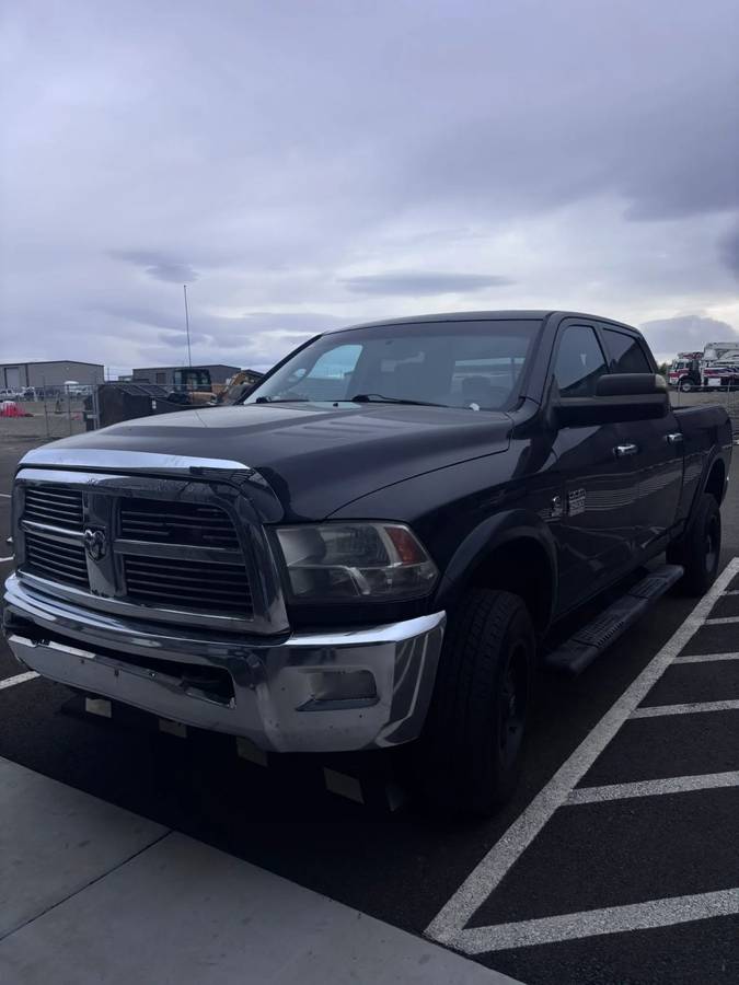 298 a month OAC-One owner Cummins diesel 4x4 2010 Runs perfect