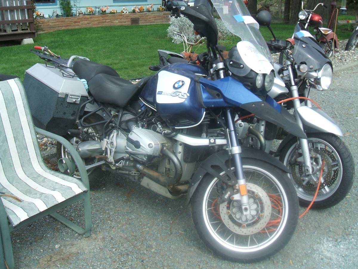 TWO R1150R BMW