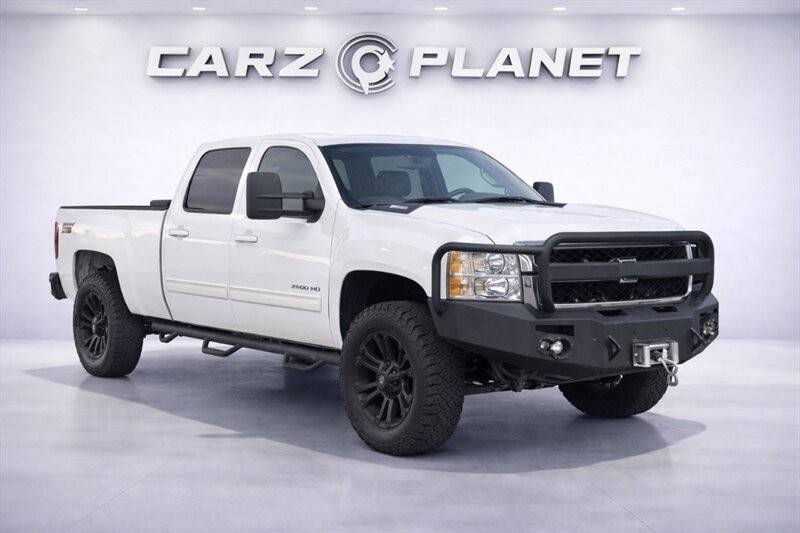 2014 Chevrolet Silverado 3500 4x4 4WD LTZ DIESEL TRUCK Z71 PKG 1-OWNER CHEVY 35