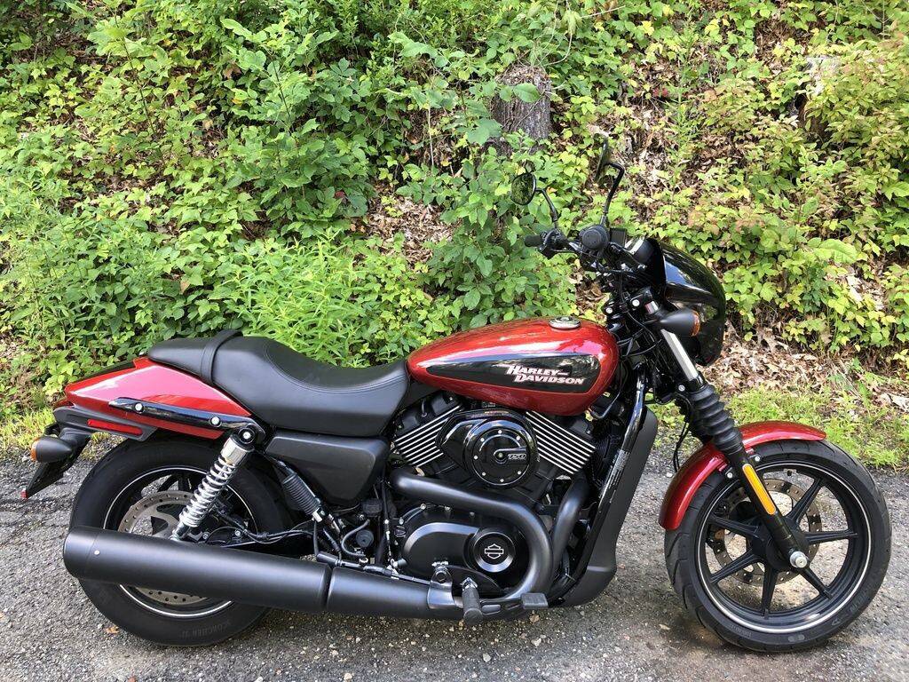 2018 Harley-Davidson Street 750 Wicked Red Deluxe