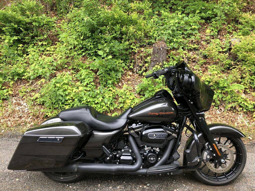2019 Harley-Davidson Street Glide Special Silver Flux/Blac