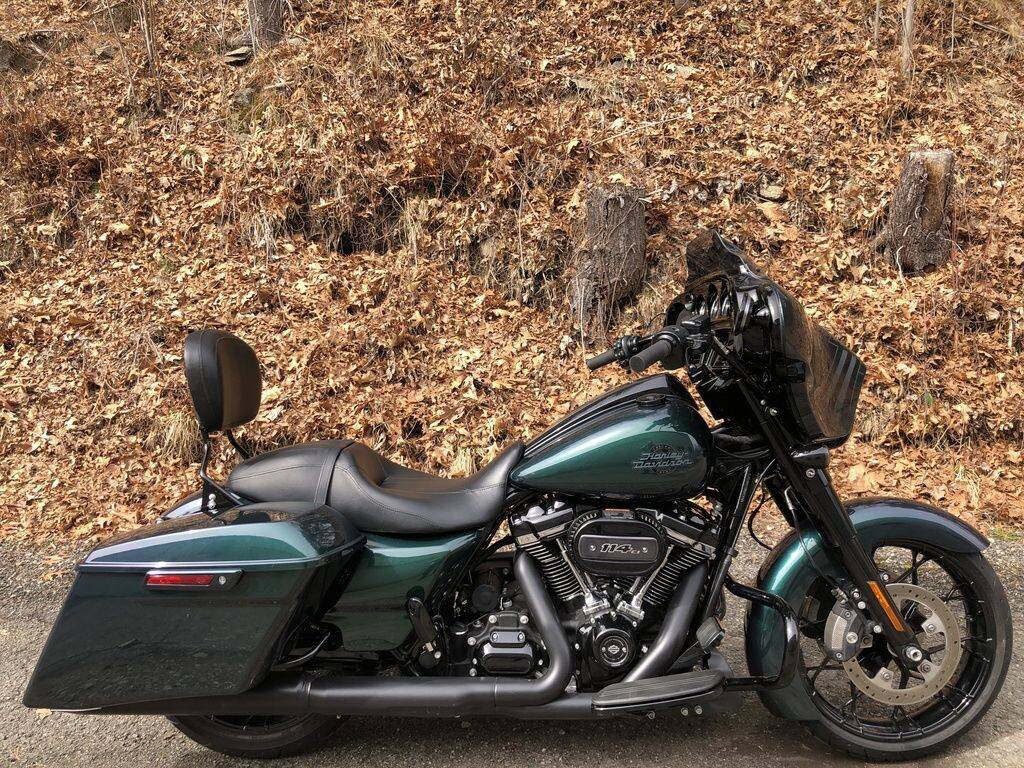 2021 Harley-Davidson Street Glide Special Snake Venom
