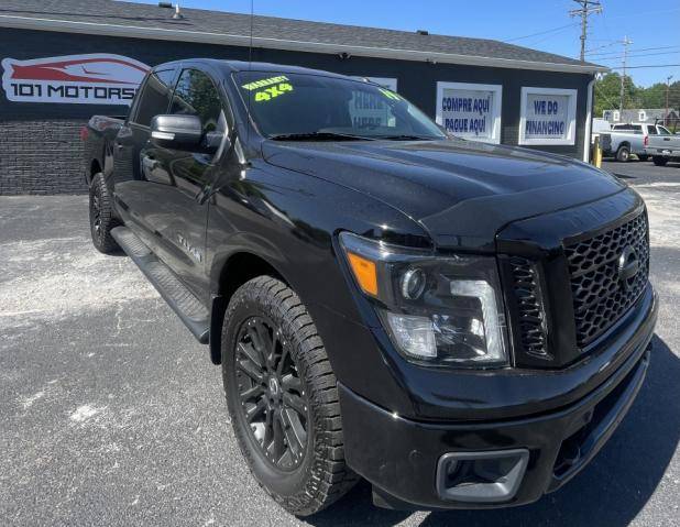 2019 Nissan TITAN