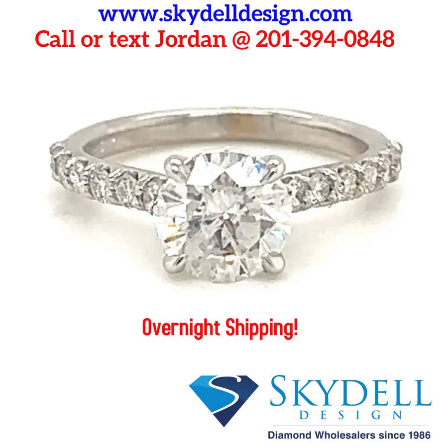 FOR SALE: Ethereal Beauty - 3.20ct. Lab Grown Round Diamond Ring