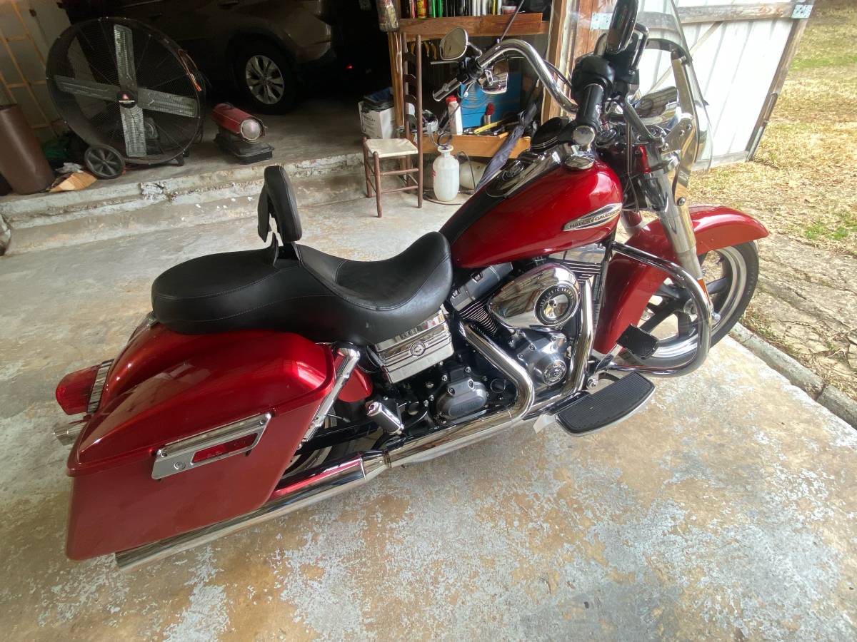 Harley Switchback