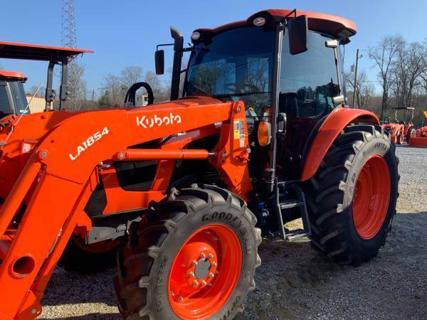 Kubota M5-111 Cab - 4x4 w/ Loader