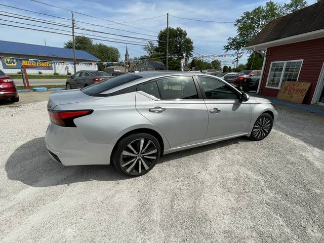 2023 NISSAN ALTIMA SV-AWD-LIKE NEW