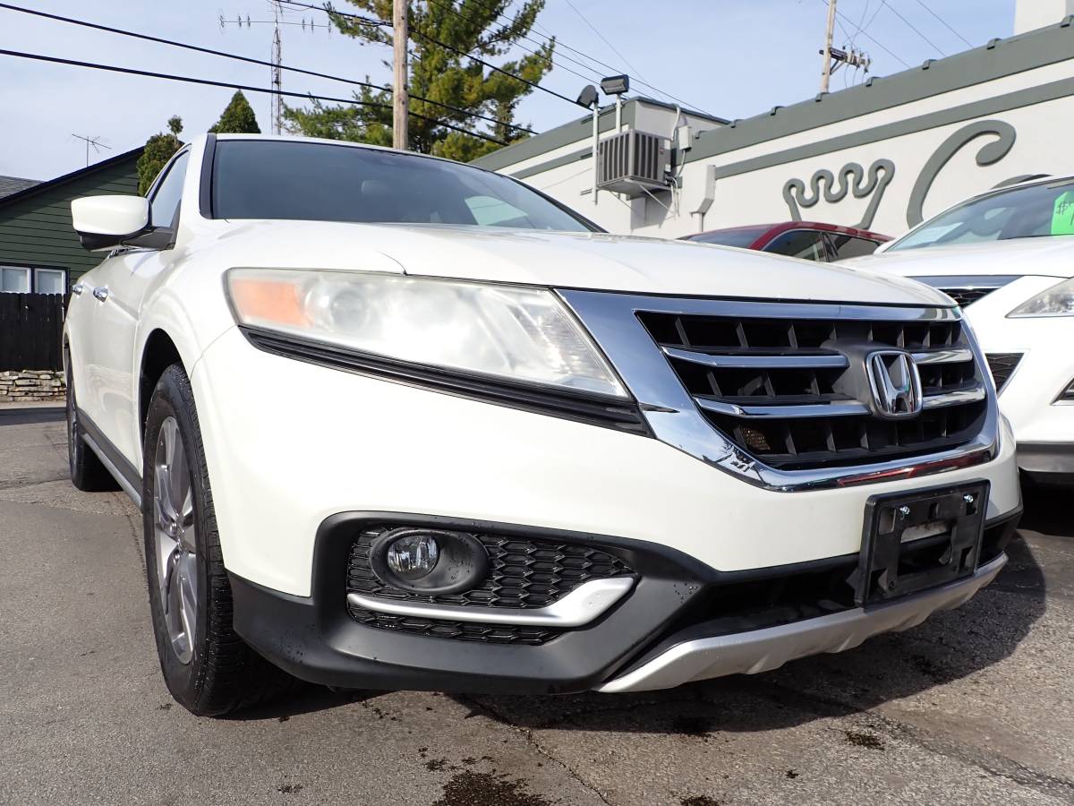 2013 Honda Crosstour EX-LAWDCamNavSunroofHeated leatherKeyless