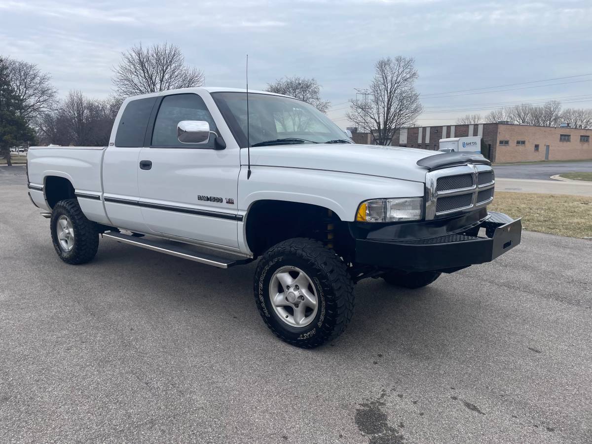 1997 Dodge Ram 1500 4X4 ("Southern" Truck/1 Owner/EX Condition)