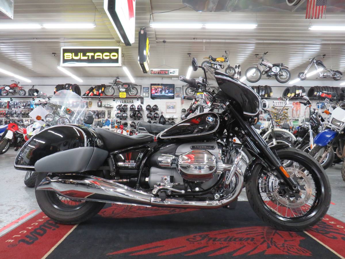 2021 BMW R18 Premium - Low Miles(Steeles Cycle Buy,Sell,Trade,Consign)