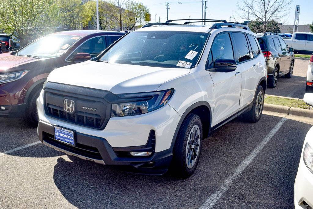 2024 Honda Passport TrailSport AWD Platinum Wh