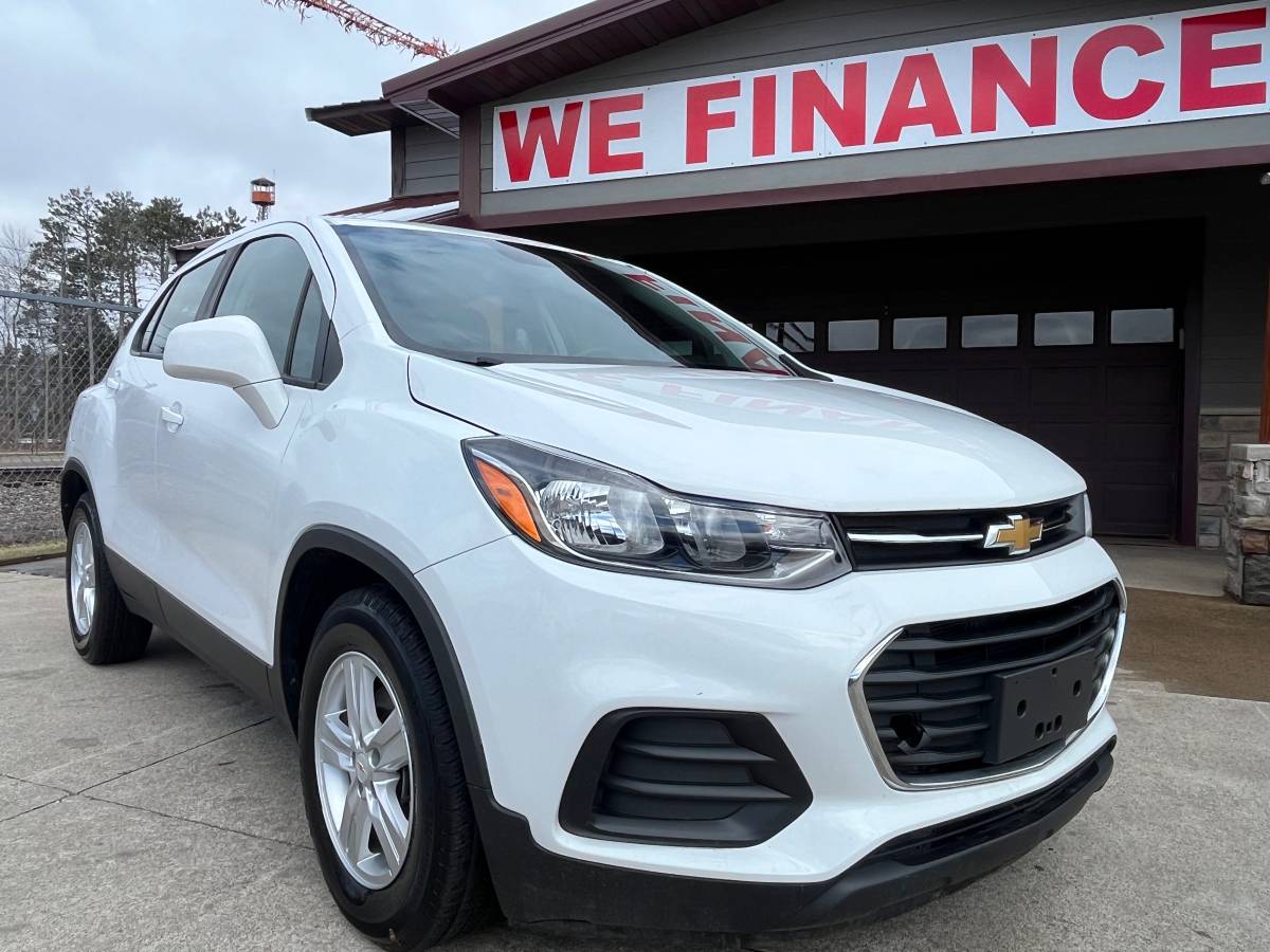 2018 CHEVY TRAX LS, 1 OWNER SUPER CLEAN ! BEST PRICE IN TOWN
