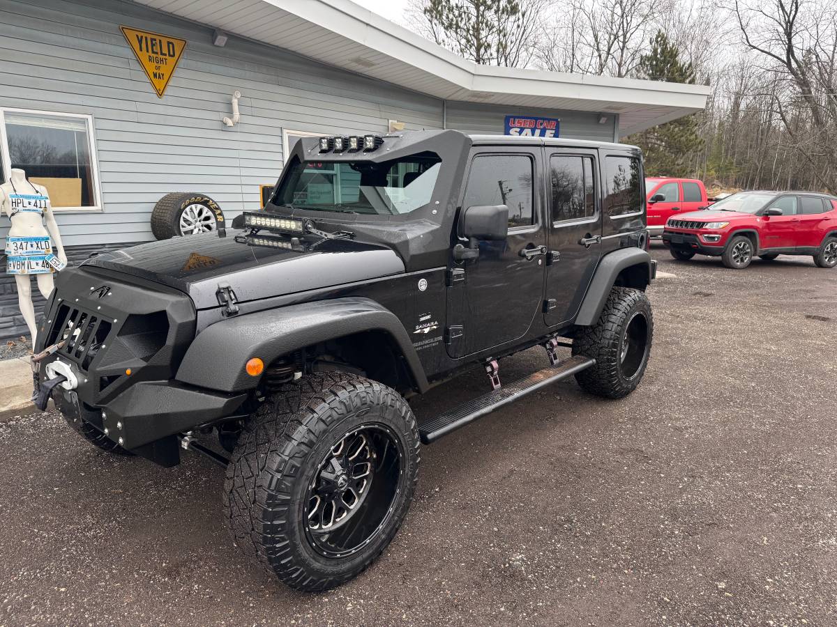 2016 Jeep Wrangler Unlimited!! Lifted!! 4x4!! Sale Price