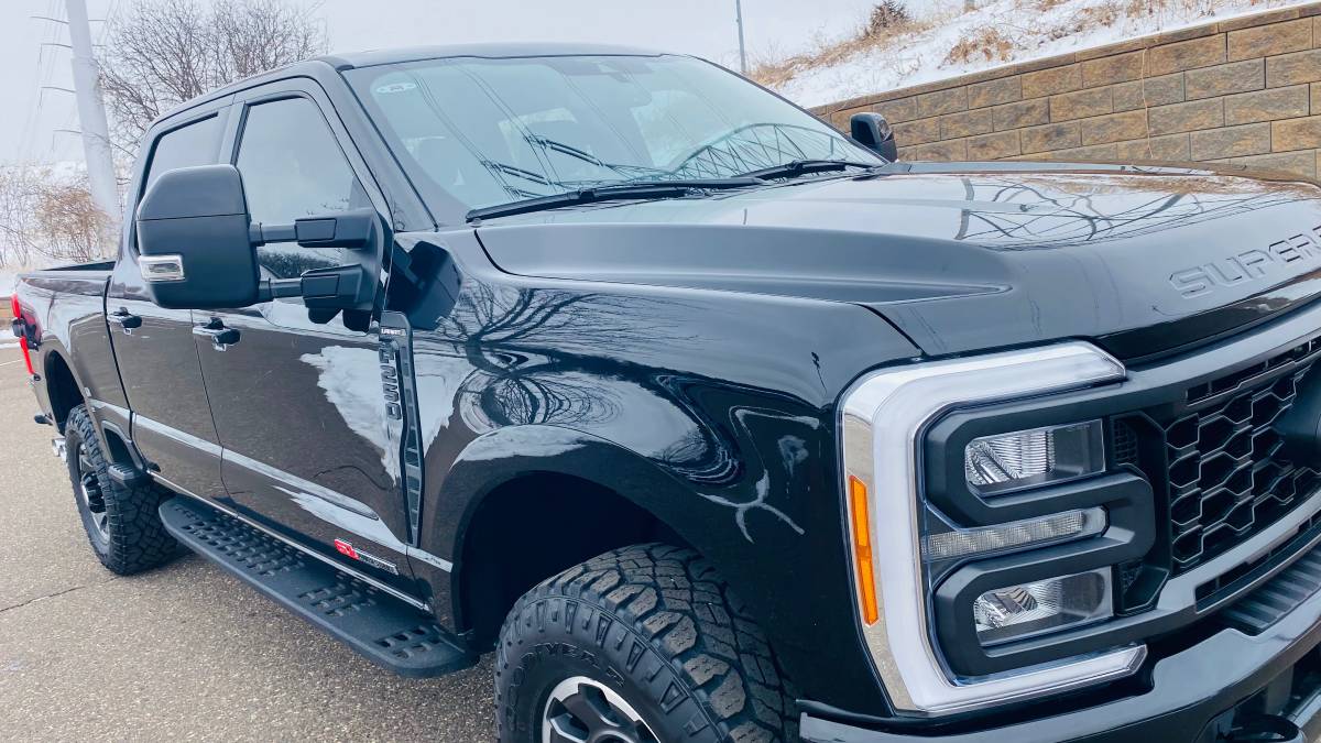 2023 Ford F250 Super Duty Super Crew-Lariat-Tremor,6.7 Powerstroke dsl