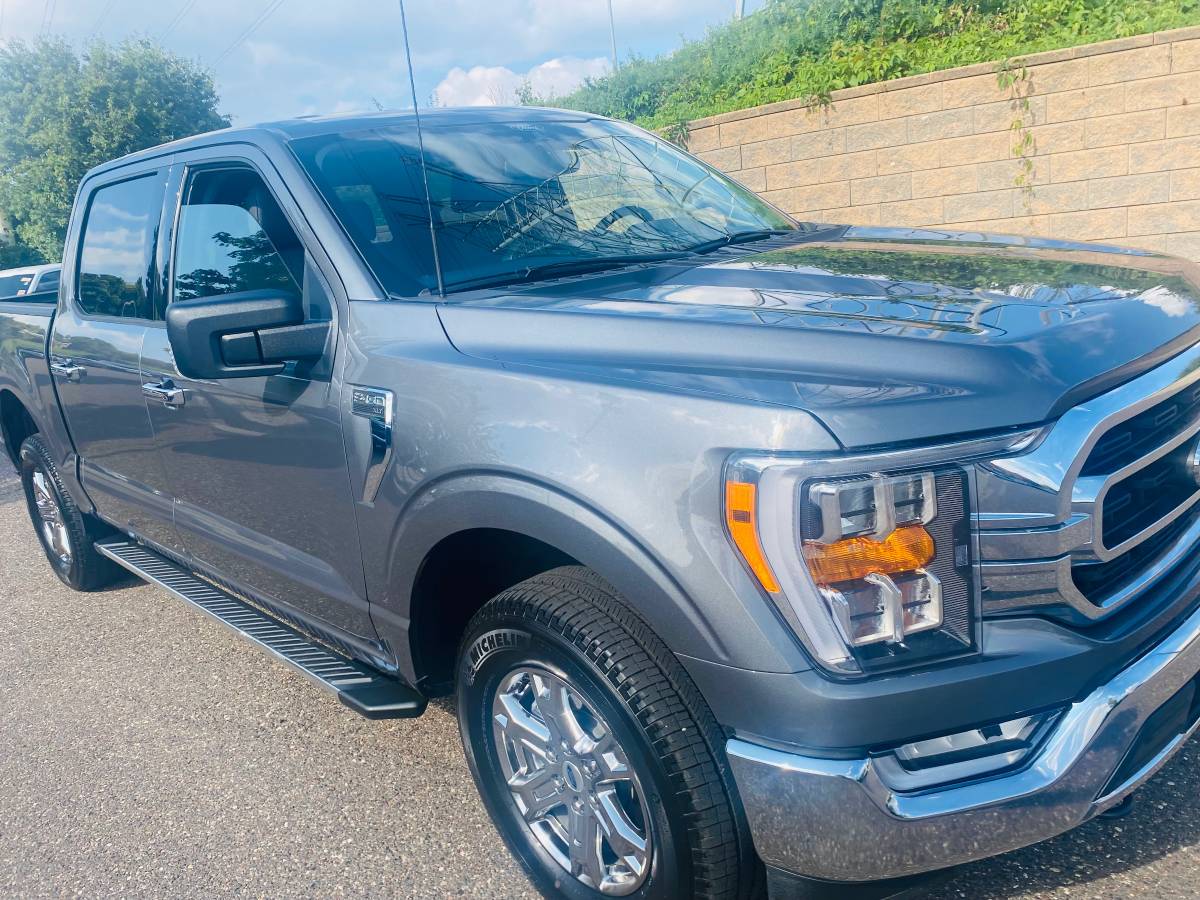 2022 Ford F150 Supercrew-Dark Grey,2.7 Ecoboost,ONLY 29000 miles