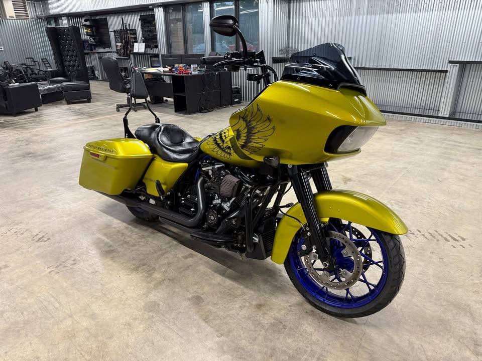 2020 HARLEY DAVIDSON ROAD GLIDE 114