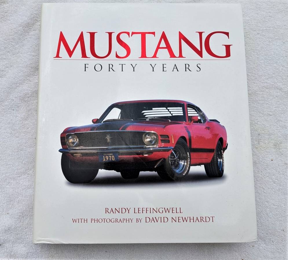 MUSTANG forty years published 2003 illustrated book