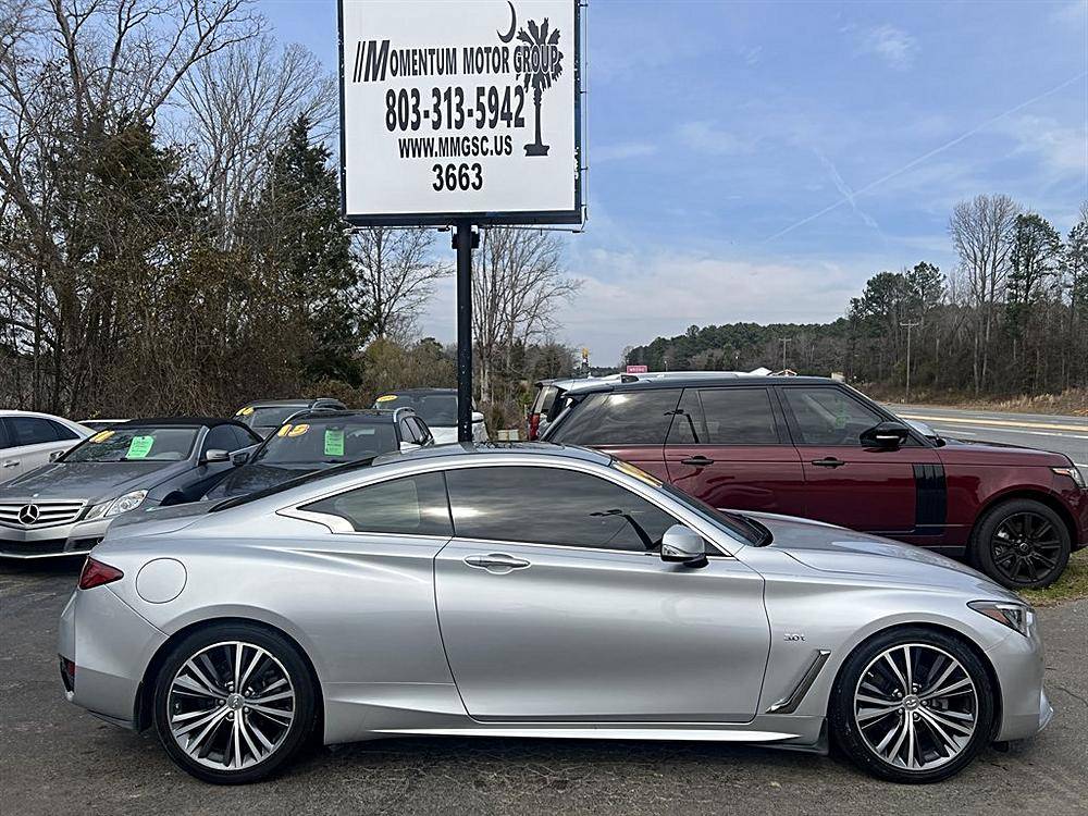 2019 Infiniti Q60 Luxe