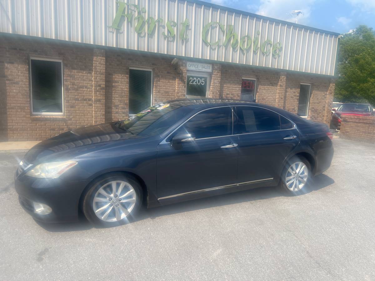 2011 Lexus ES350 V-6 Luxury Sedan Nice Compare at $11,629 Our Price