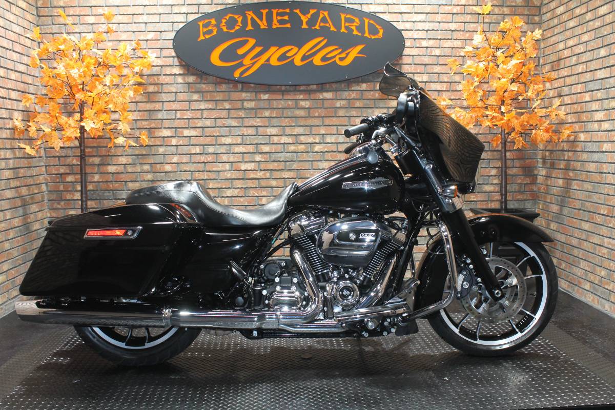 2023 HARLEY DAVIDSON STREET GLIDE