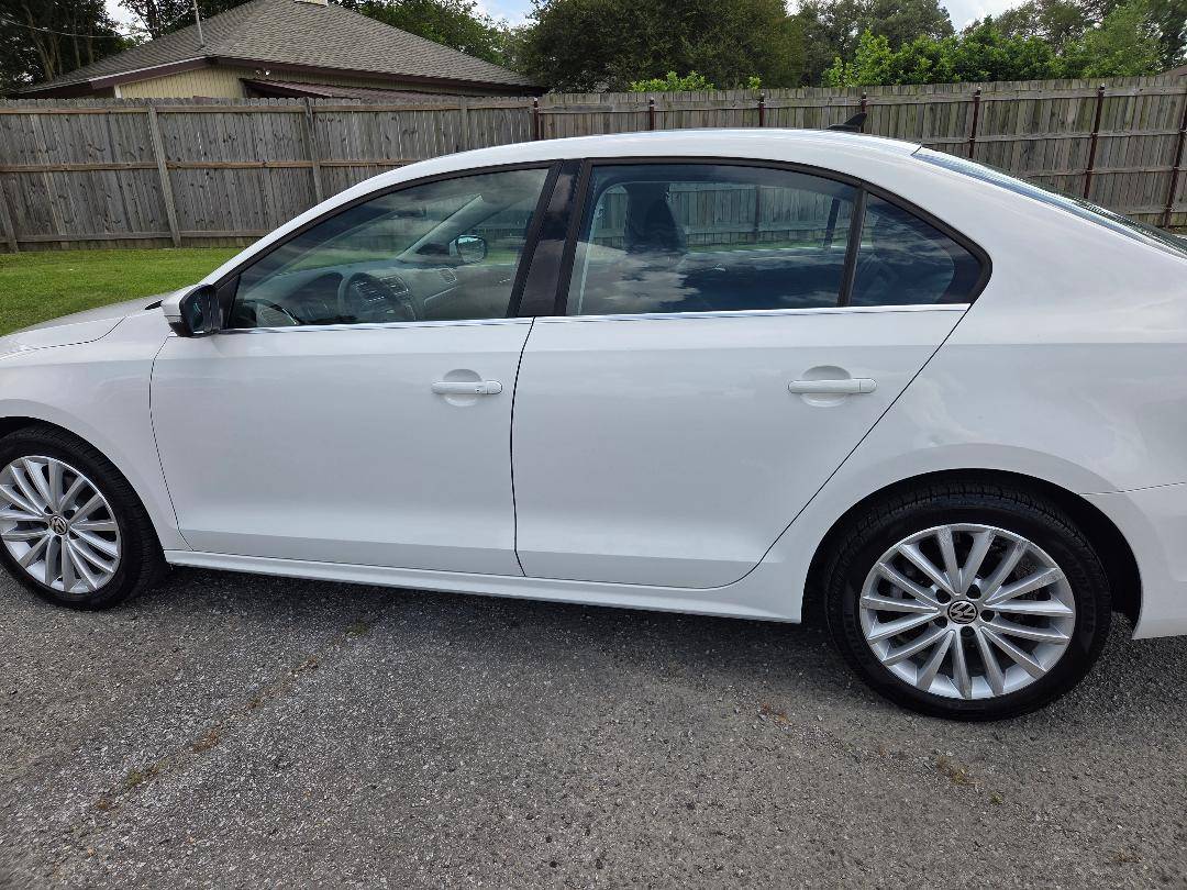 2013 VW Jetta SEL L0W Miles Excellent Condition