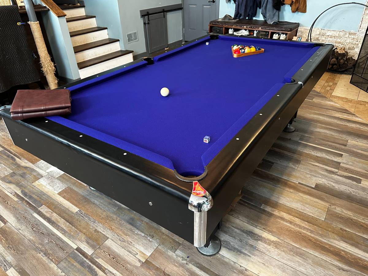 Pool-table Cloth Material & Labor