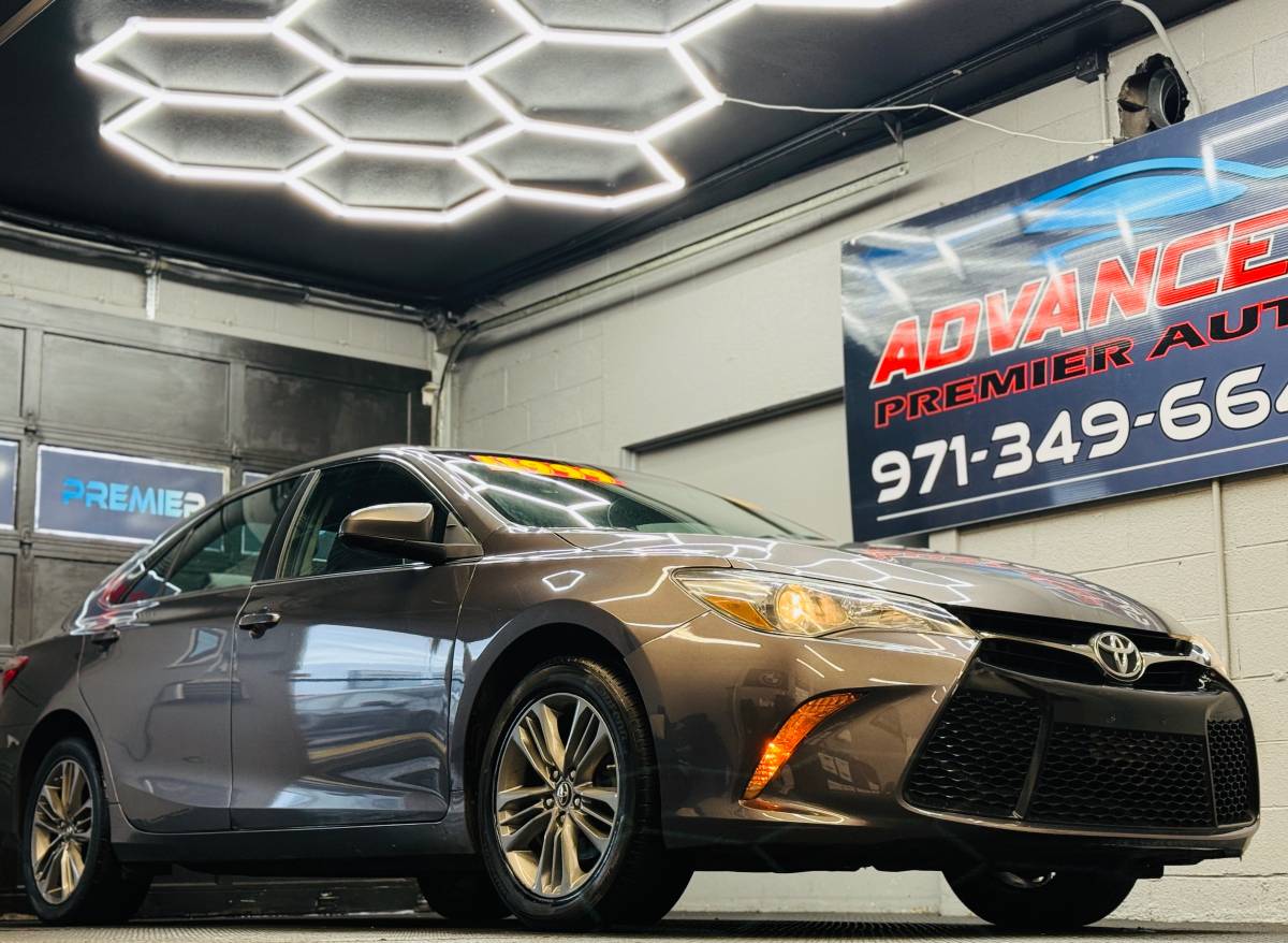 2017 Toyota Camry Reliable Extensive Service History