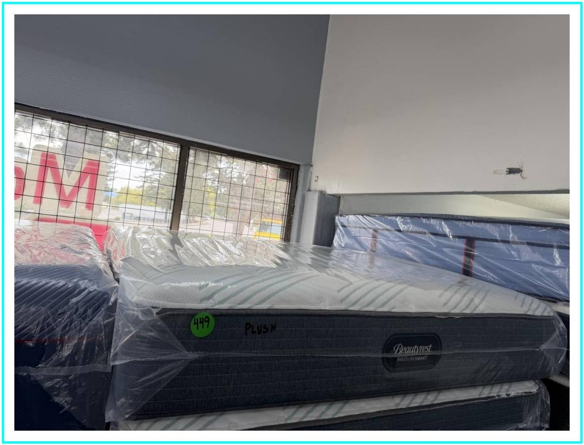 QUEEN SIZE SIMMONS BEAUTYREST PRESSURESMART MATTRESS & BOX SPRING BED