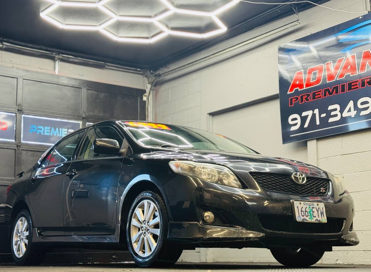 2009 Toyota Corolla S Reliable Drives Like New