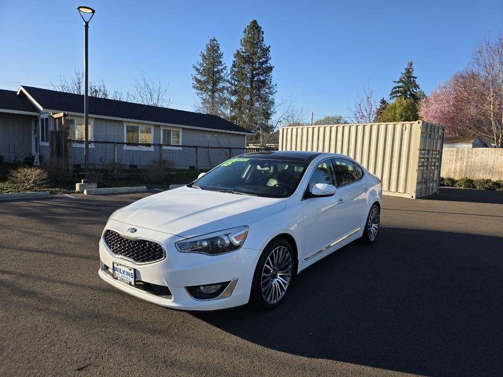2015 Kia Cadenza 4dr Sdn Premium Sedan
