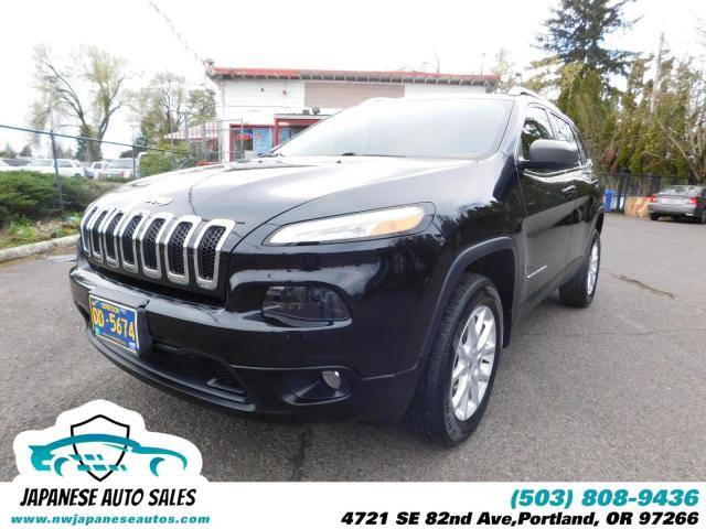 2016 Jeep Cherokee Latitude suv Brilliant Black Crystal Pearlcoat