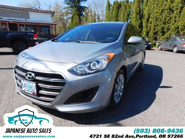 2016 Hyundai Elantra GT hatchback Titanium Gray Metallic