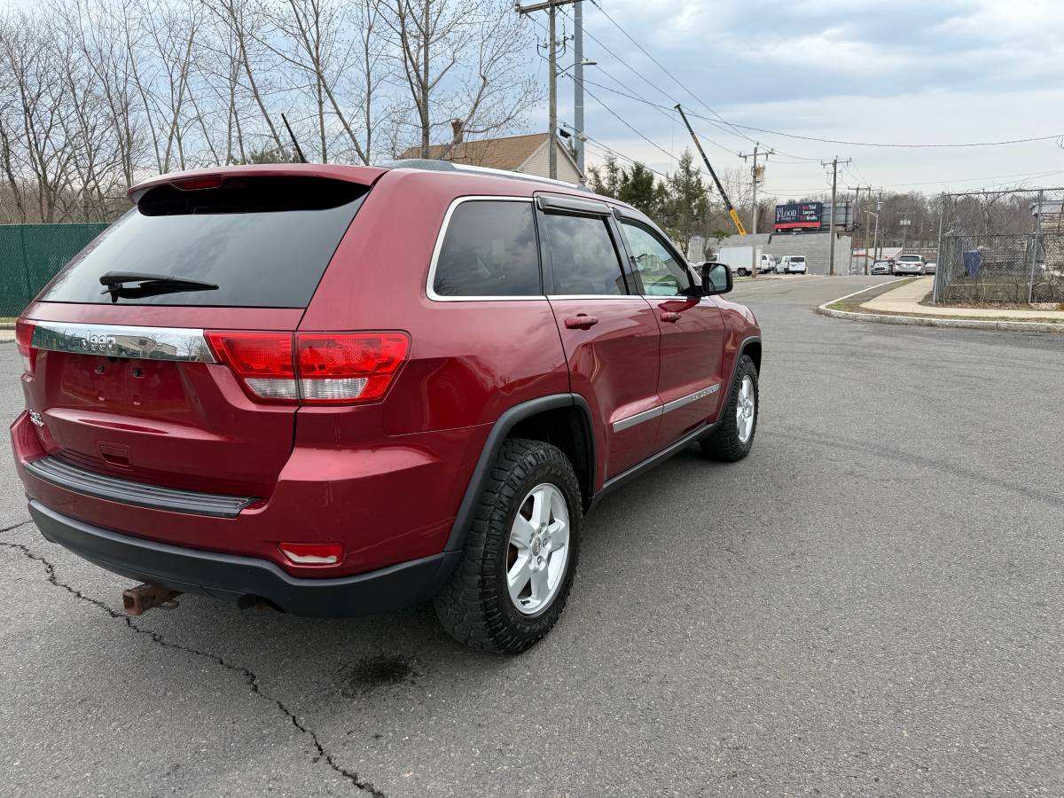 JEEP GRAND CHEROKEE 2012 4WD RUNS PERFECT