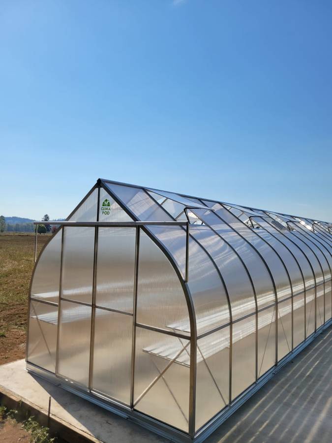 Quality Polycarbonate Greenhouses, Fans&Vents, All Sizes NEW