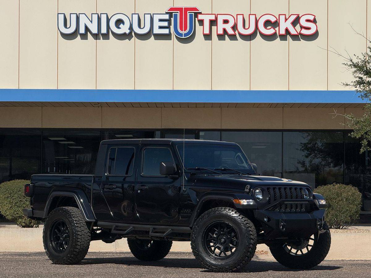 2022 JEEP GLADIATOR ROCKY RIDGE CREW 4X4 LIFTED UNIQUE TRUCKS