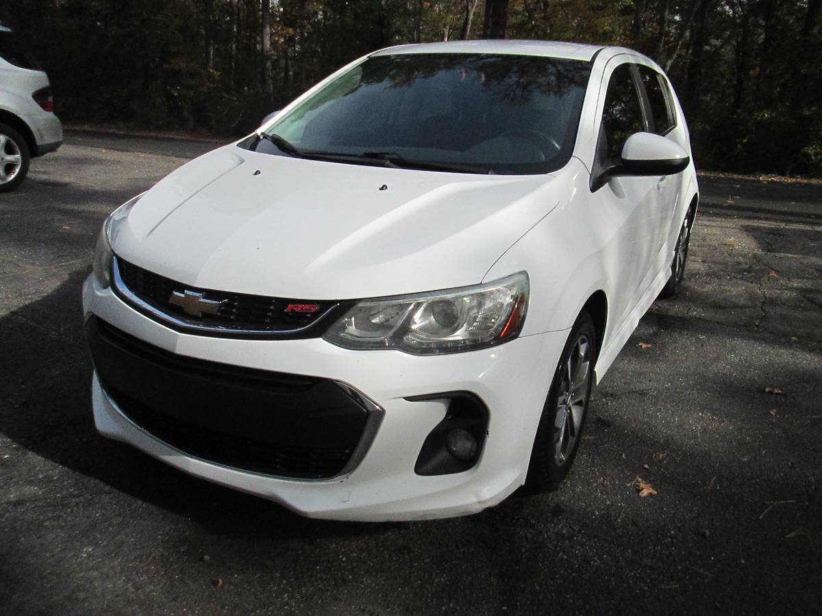 2017 CHEV SONIC LT RS excl cond.40 MPG