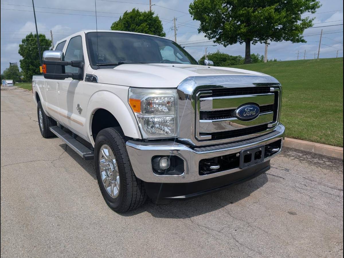 2014 Ford Super Duty F250 4X4 Crew Cab Short Bed Lariat 6.7L DIESEL