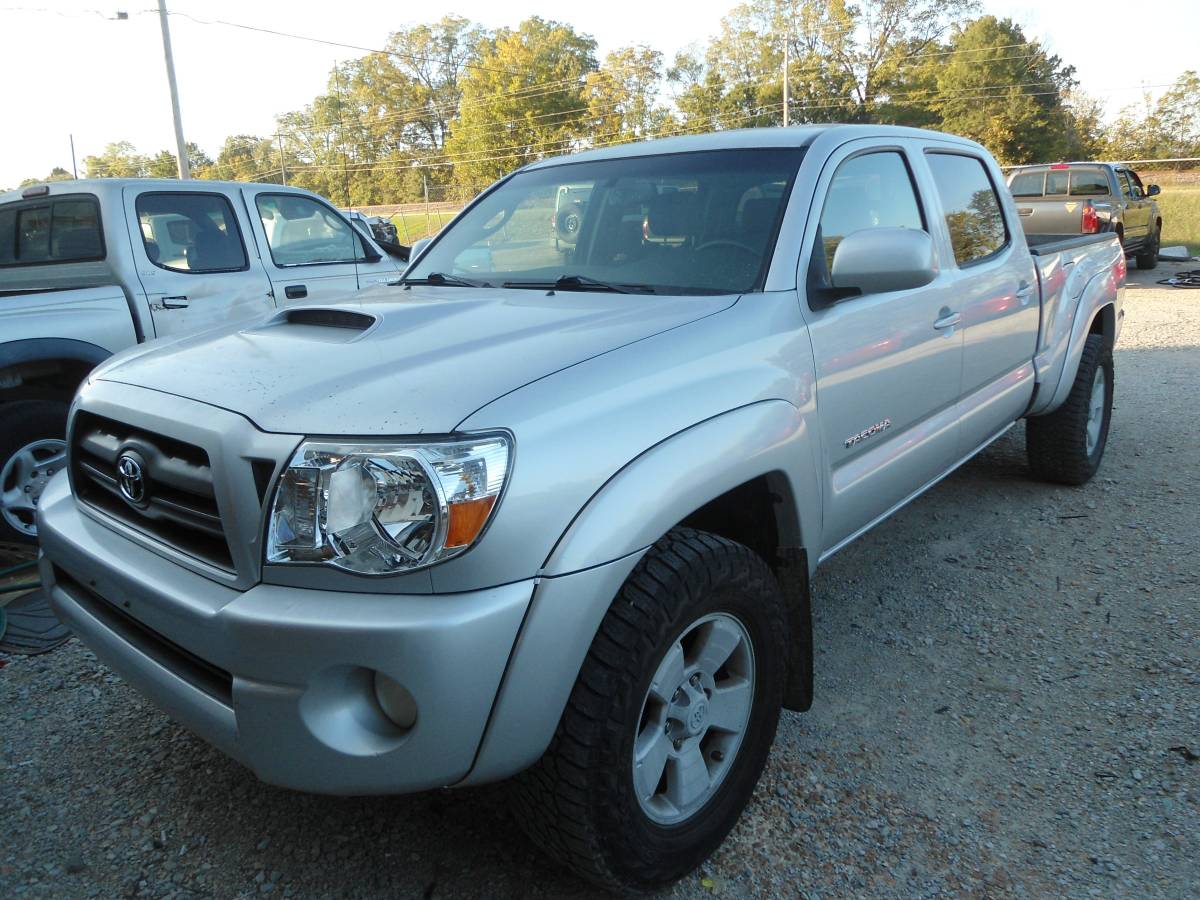 2008 Toyota Tacoma 4 Door 4WD